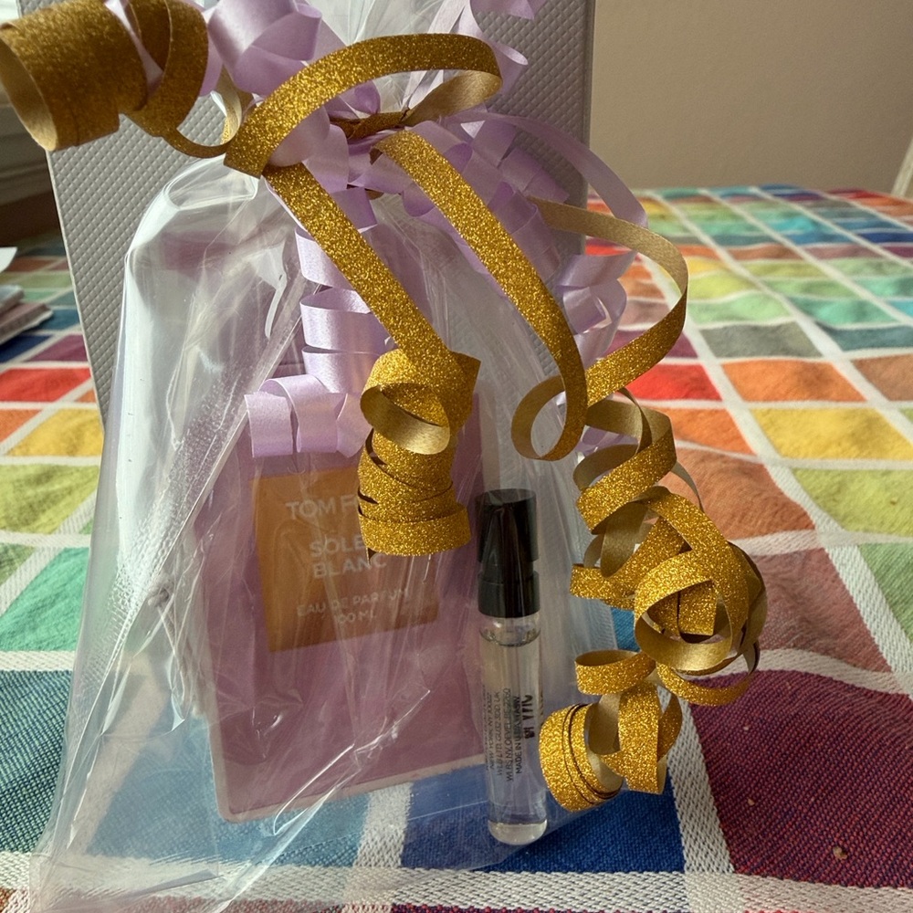💐💛💐 Tom Ford Soleil Blanc car freshener bundle with Gold and Purple Accents💐💛💐 - Picture 8 of 8